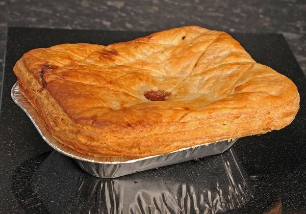 1.5lb Steak Pie
